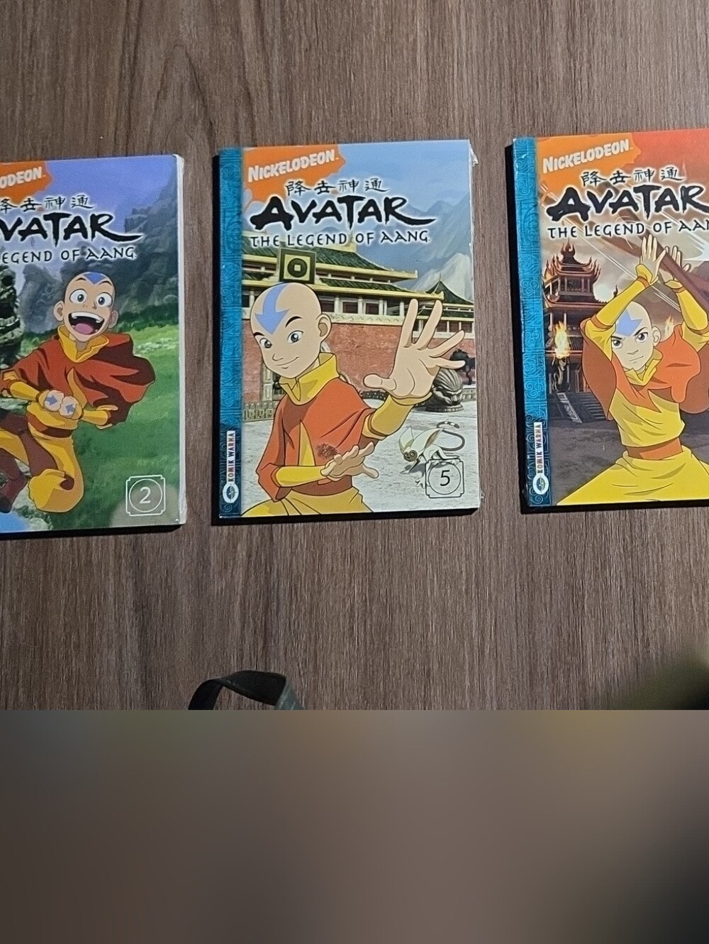 3 Nickelodeon Avatar: The Last Airbender Book Set - Blue, Orange, Yellow Covers